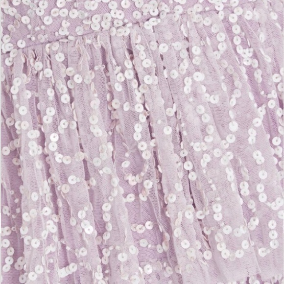 Quiz Lilac Sequin Strap V-neck Tiered Midi Dress in Purple - Picture 5 of 7